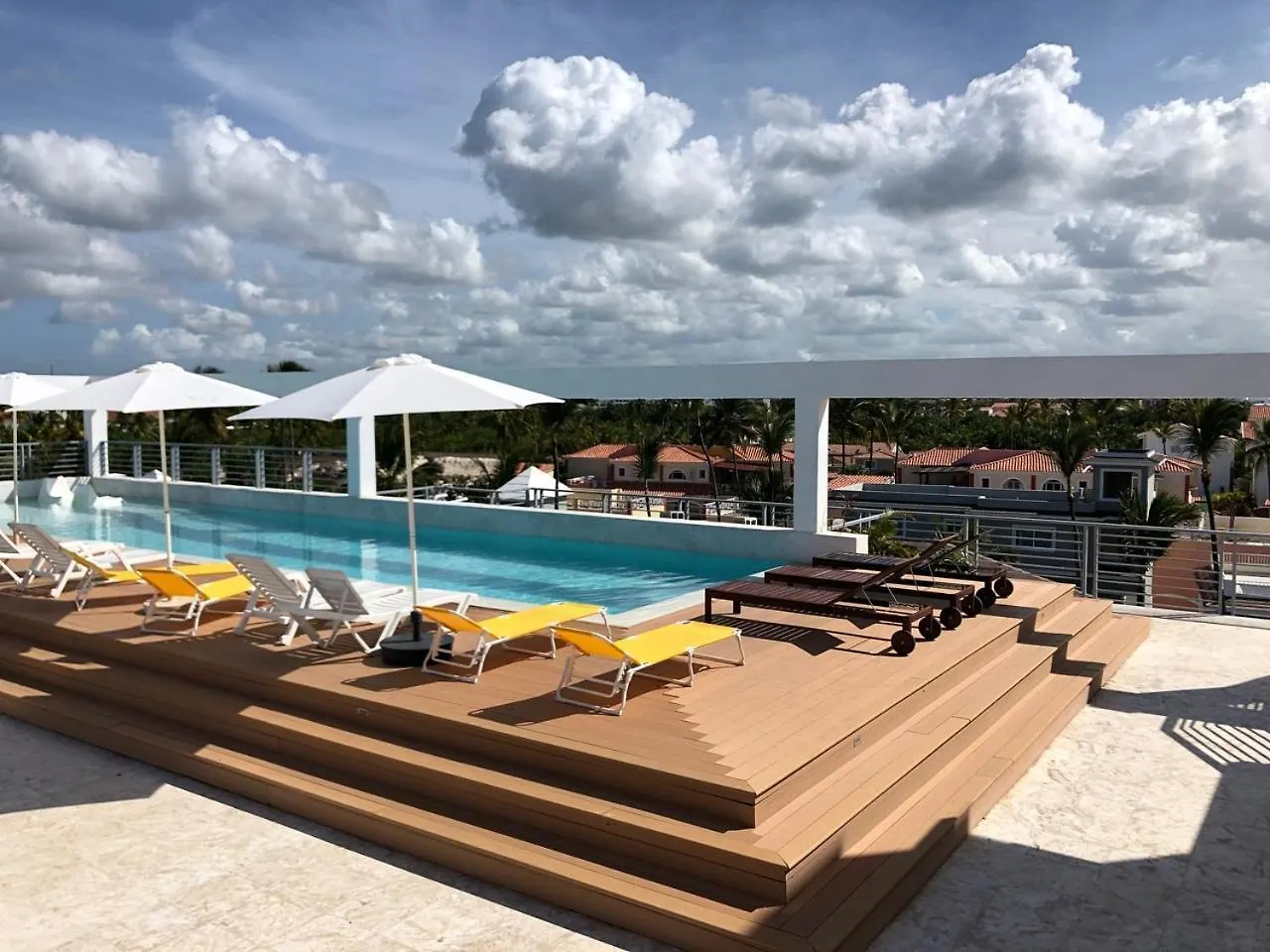 Serenity Suites With Rooftop Pool, Beach Club, Spa, Restaurants Punta Cana
